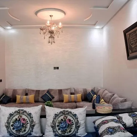 Appartement Azurite - Traditionnel & Spacieux Fez Exterior photo